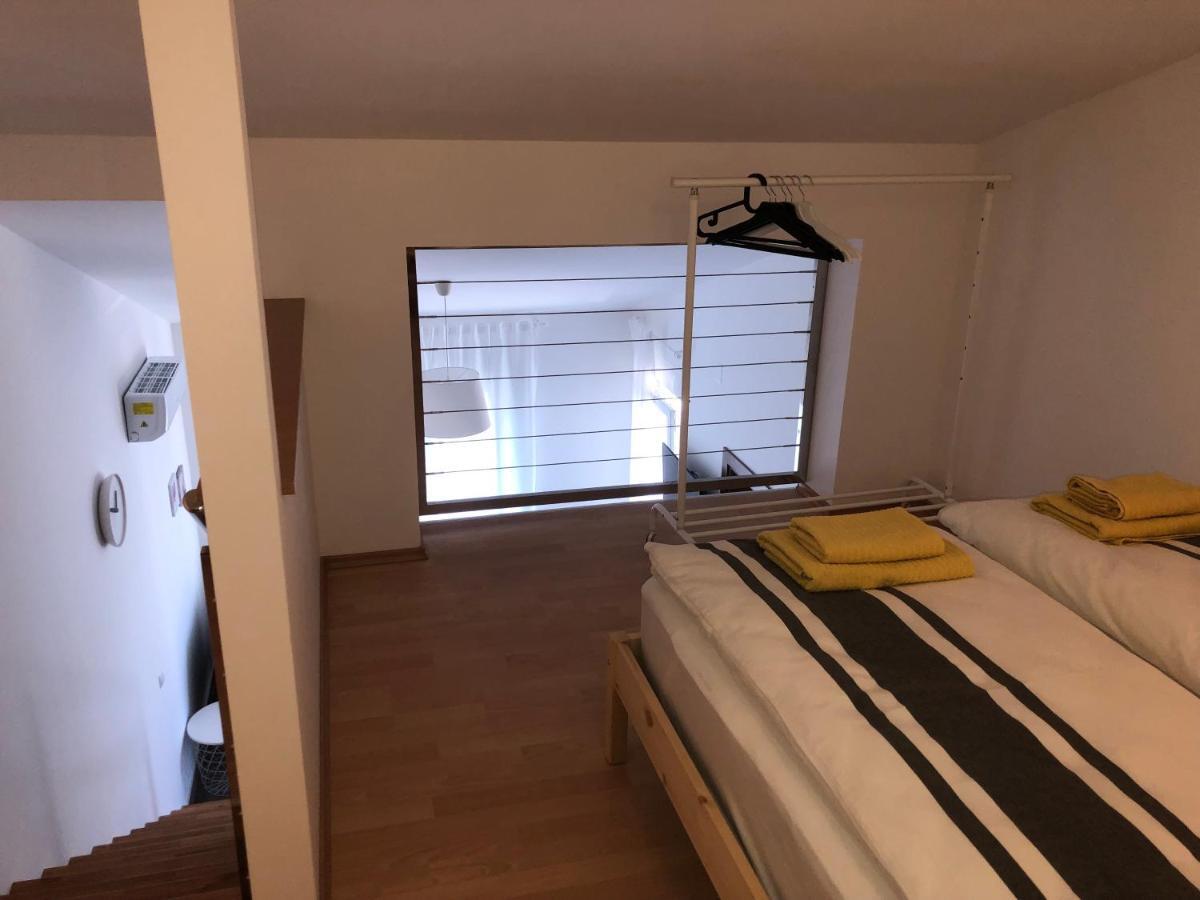 Apartmani Gavran Sukošan Exterior foto