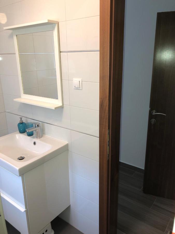 Apartmani Gavran Sukošan Exterior foto